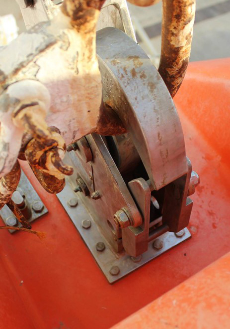 Croc de dégagement avec maillon de fermeture de l’embarcation de sauvetage de tribord du Northern Ranger (Source : BST)
