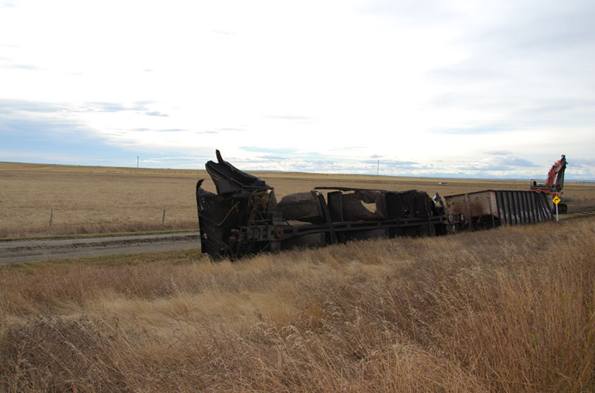 Wagons de charbon détruits sur la voie de garage 